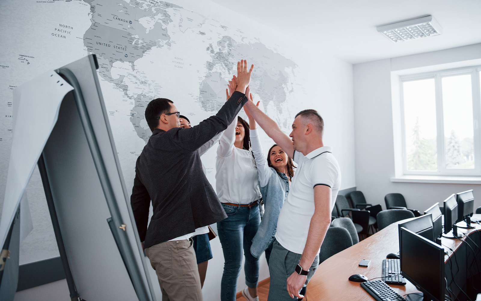 LIDERAZGO MOTIVACIONAL -TECNICAS Y ESTRATEGIAS BASICAS PARA MOTIVACION DE GRUPOS